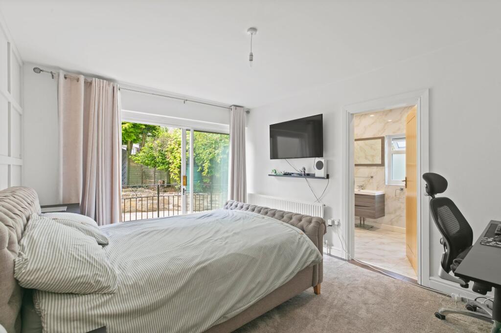 Additional image 5 of Woodvale Crescent, Bingley, West Yorkshire, BD16