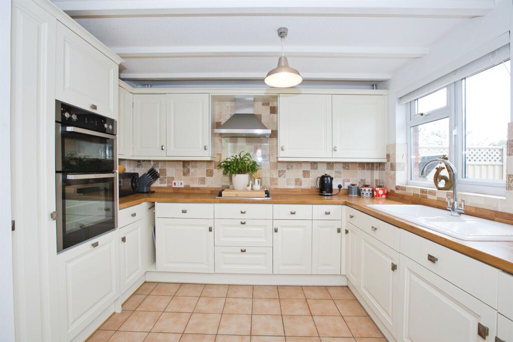 Additional image 11 of Constable Close, Yeovil