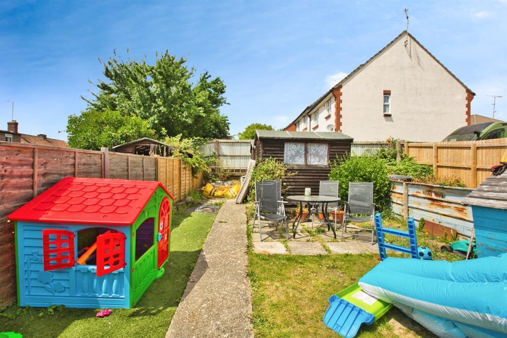 Additional image 9 of Grass Royal, Yeovil