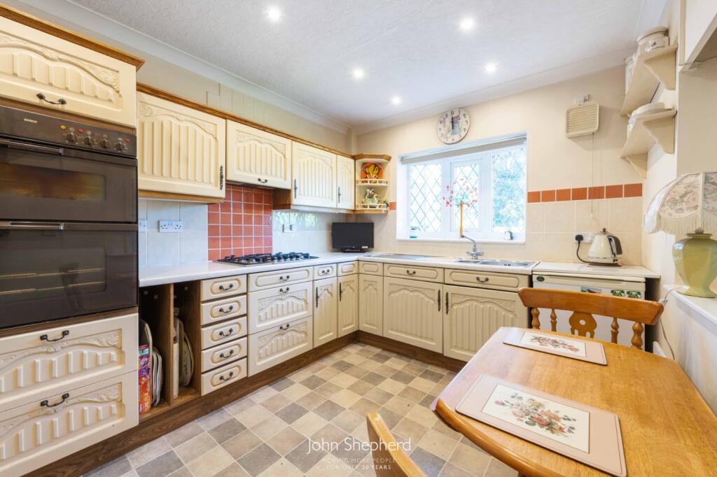 Additional image 4 of Oakley Wood Drive, Solihull, West Midlands, B91