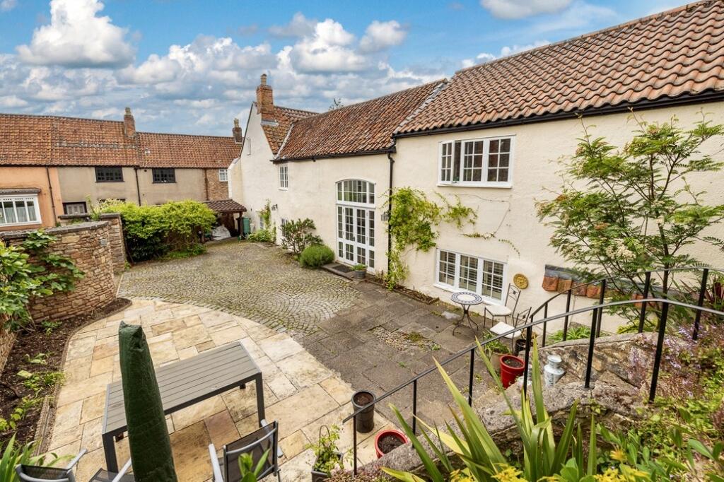 Property image for Central Wells
