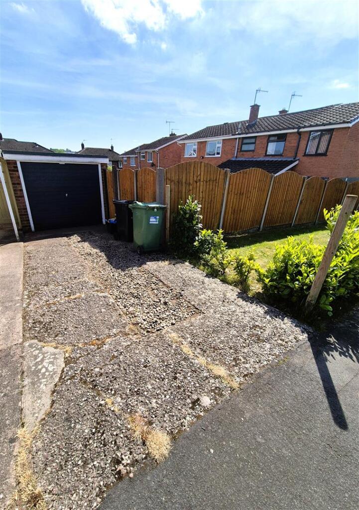 Additional image 24 of Cherry Orchard Avenue, Halesowen