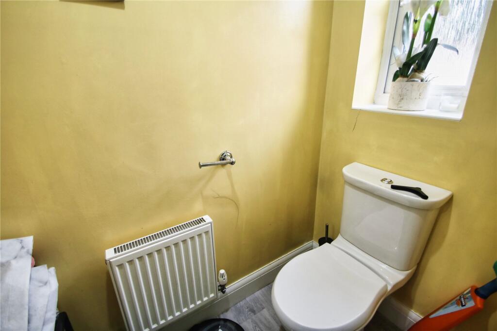 Additional image 8 of Middlewood Close, Lode Heath, Solihull, West Midlands, B91