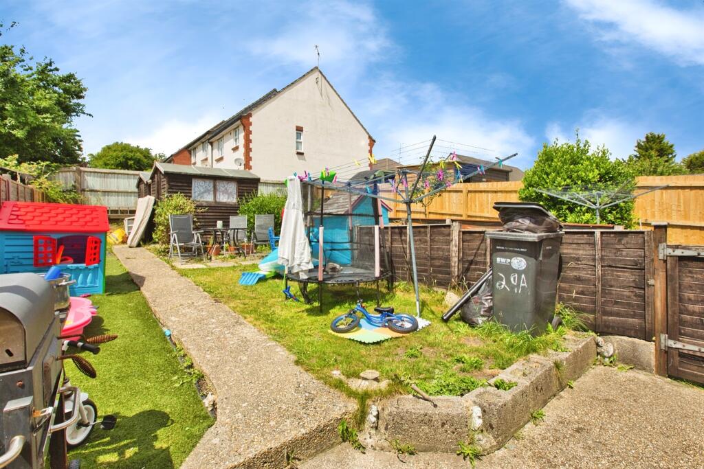 Additional image 14 of Grass Royal, Yeovil