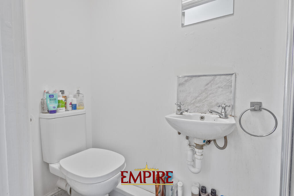 Additional image 5 of Falcon Lodge Crescent, Sutton Coldfield, Birmingham, West Midlands, B75 7LU