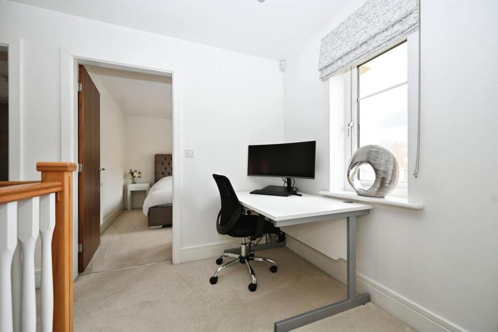 Additional image 17 of Providence Avenue, Bradford