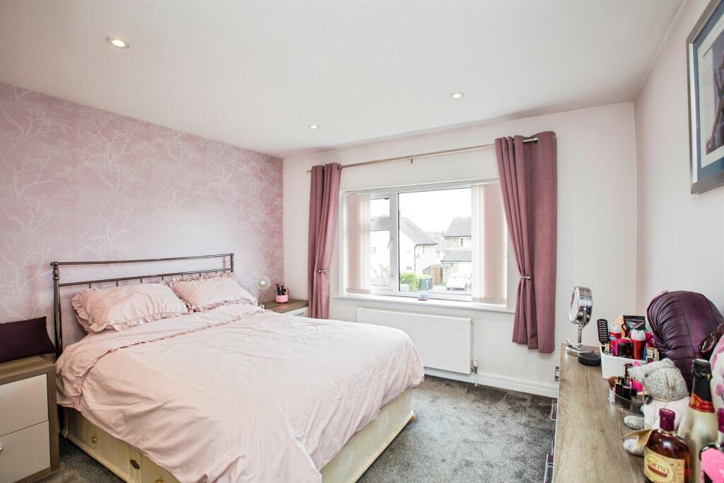 Additional image 7 of Greenside Lane, Cullingworth, Bradford