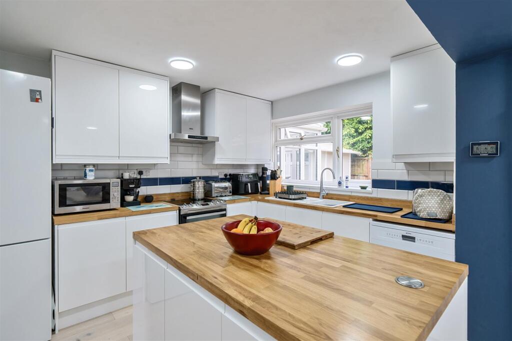 Additional image 29 of St. James Park, Yeovil