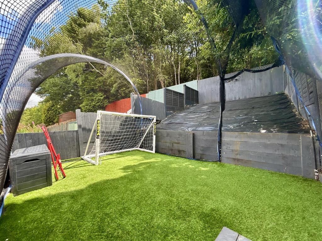 Additional image 19 of Blagdon Road, Halesowen