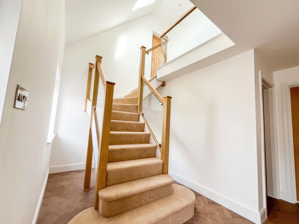 Additional image 5 of Monwood Grove, Solihull, B91