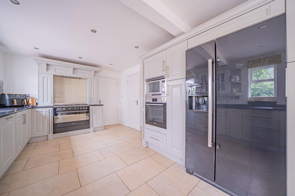 Additional image 2 of Hartington Close, Dorridge, B93