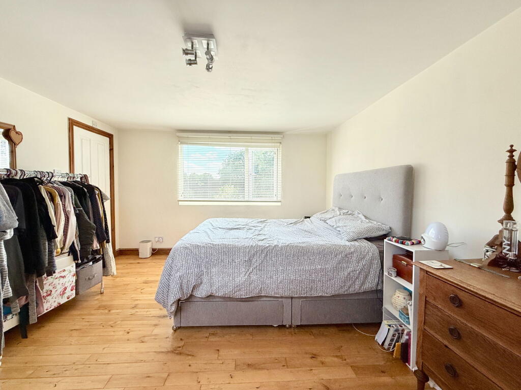 Additional image 16 of Headley Rise, Shirley