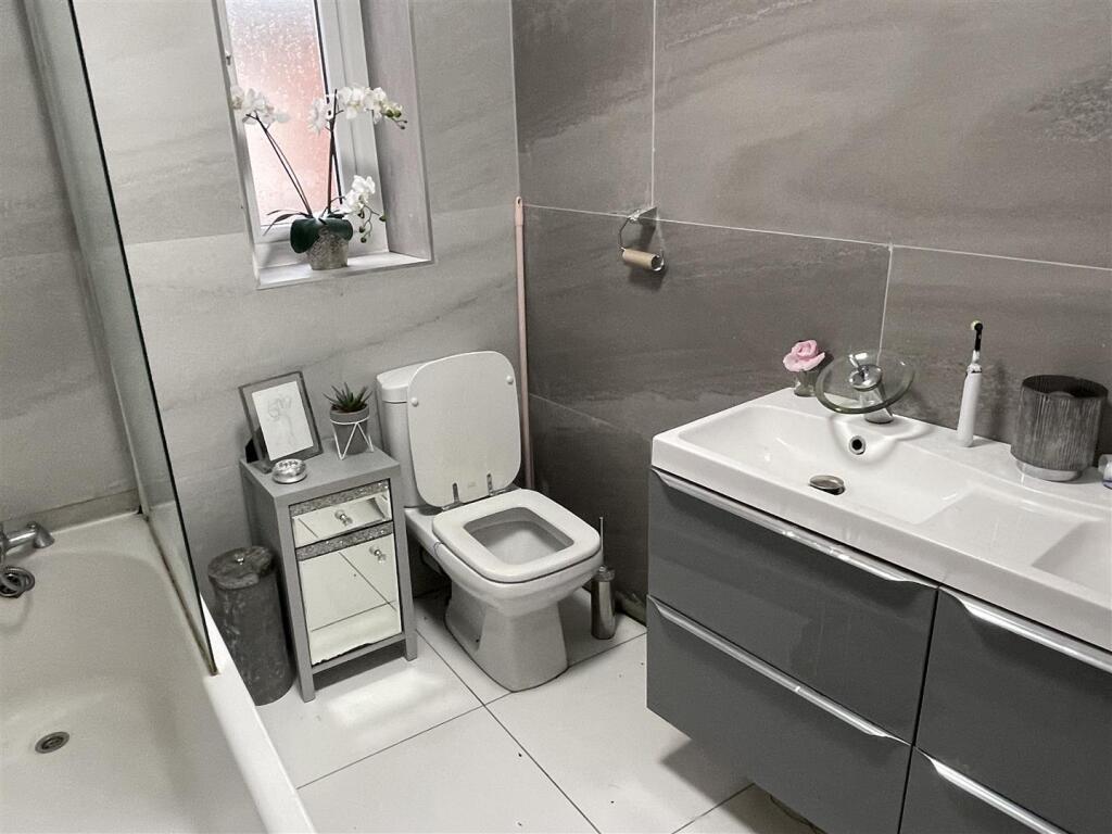 Additional image 17 of Bridge Street, Darwen, BB3 2AA