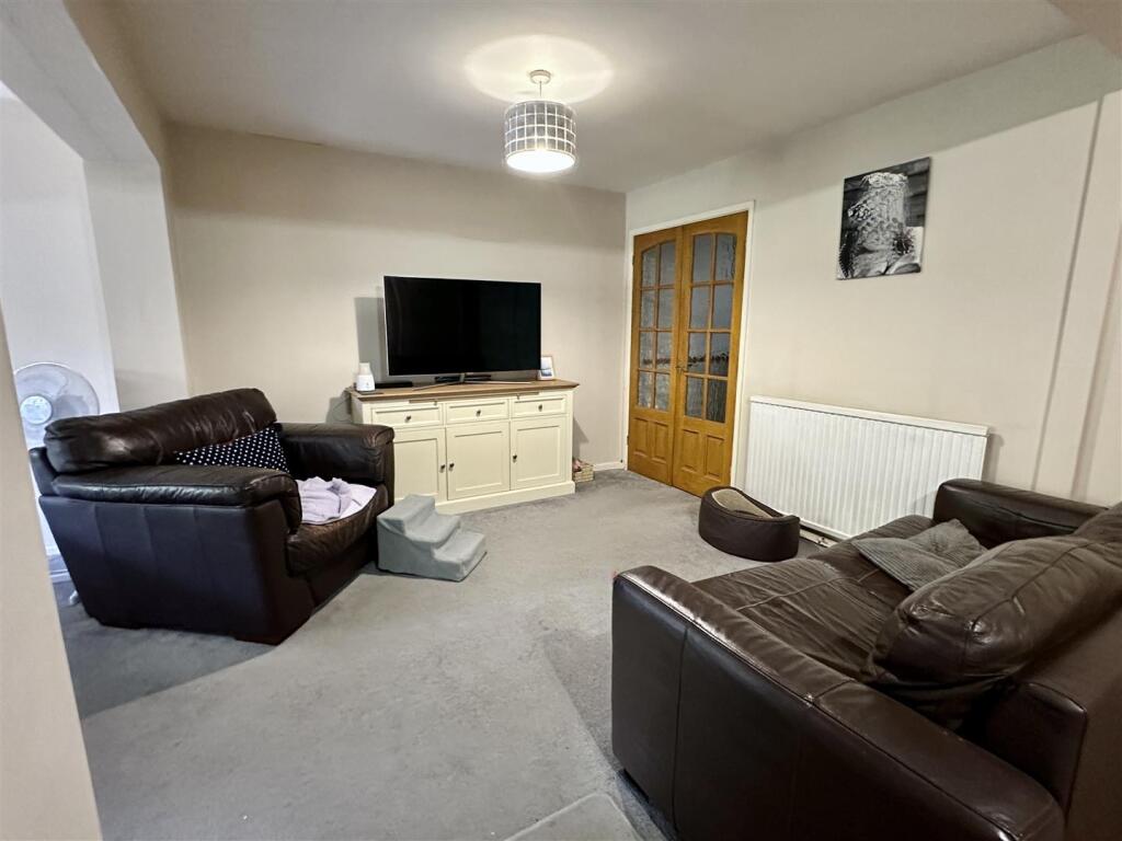 Additional image 7 of Meadow Road, Alcester