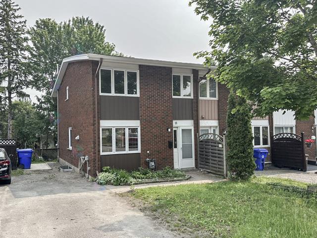 Property image for 11 Rue de l'Escalier|Gatineau (Hull), Quebec J8Z1E9