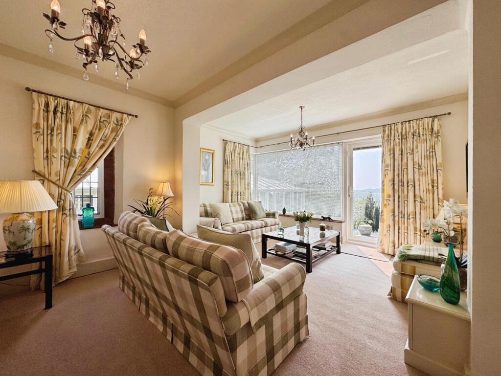 Additional image 13 of Ullenhall Lane, Over 10 Acres with Stables, Swimming Pool