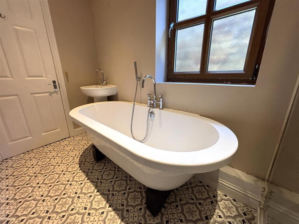 Additional image 18 of 1, Springfield, Queensbury, BD13 2QF