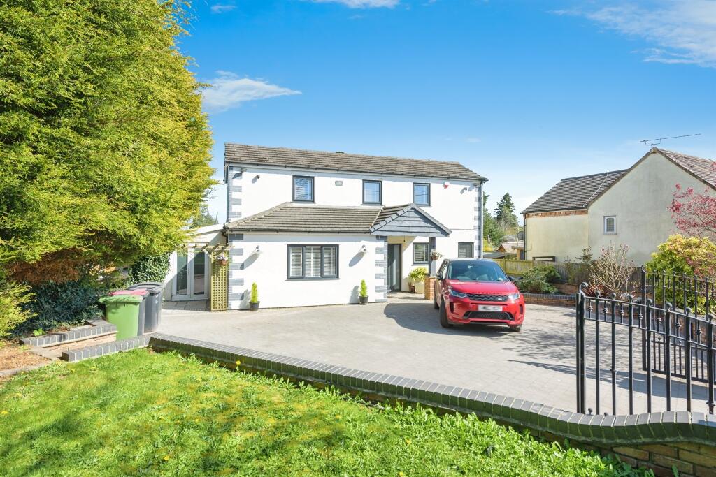 Ash Lane, No Mans Heath, Tamworth