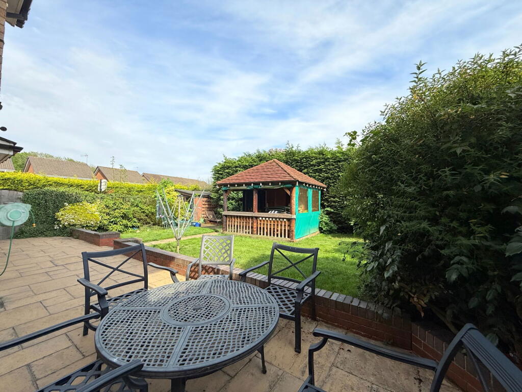 Additional image 26 of Dunton Hall Road, Shirley