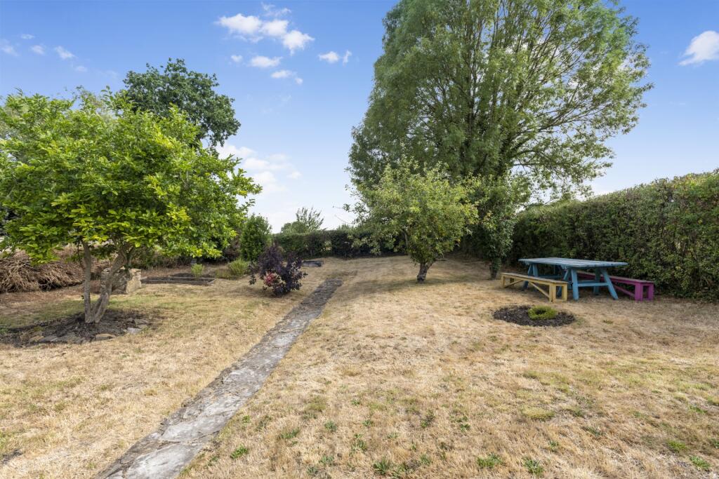 Additional image 24 of Farm Street, Tintinhull, BA22