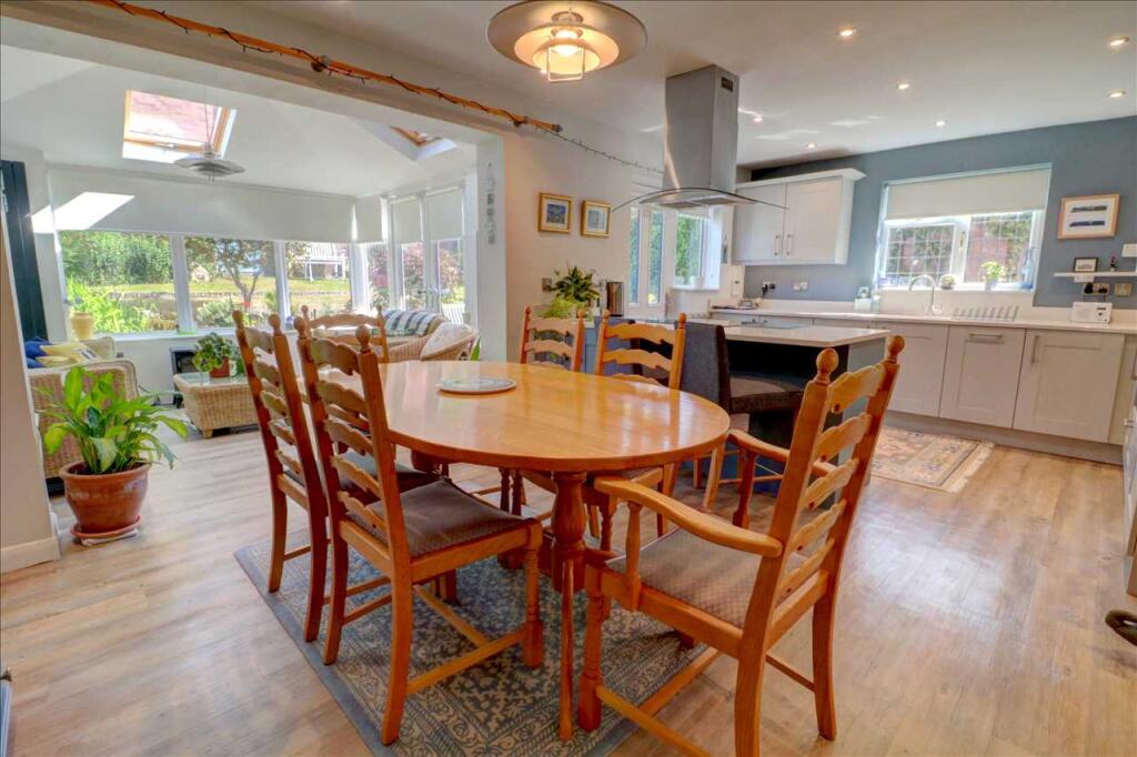 Additional image 22 of Chestnut Grove, Coleshill