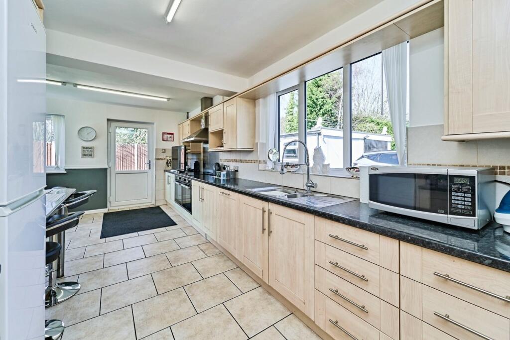 Additional image 6 of Rydding Square, West Bromwich, B71