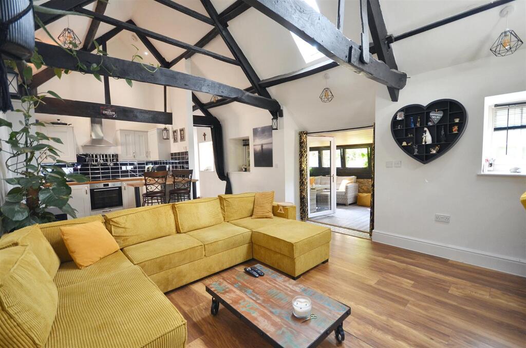 Additional image 2 of Vine Street, Templecombe