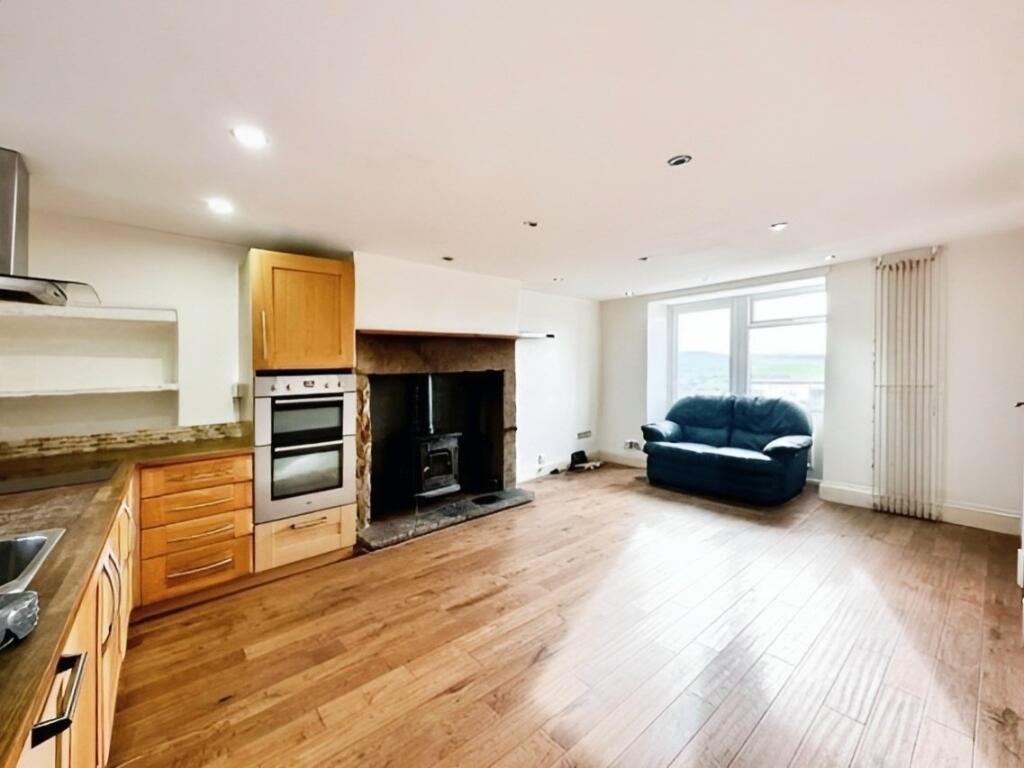 Additional image 13 of Burnley Road, Briercliffe, Burnley, Lancashire, BB10