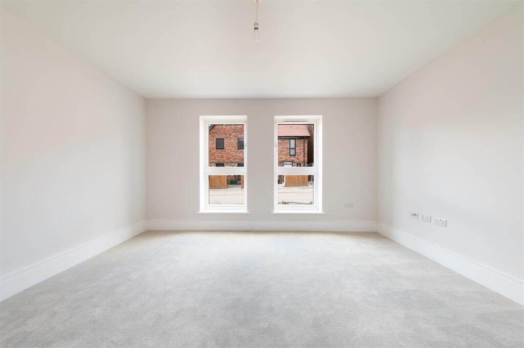 Additional image 4 of No 36, Maybank, Manor Way, Halesowen