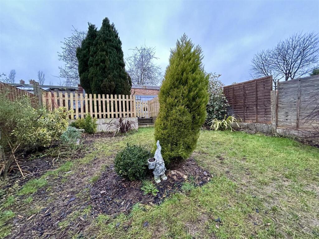 Additional image 17 of Harvington Road, Oldbury