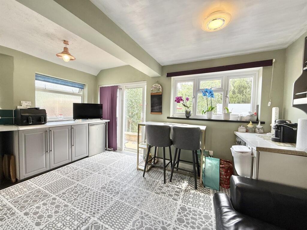 Additional image 7 of Goodrest Avenue, Halesowen