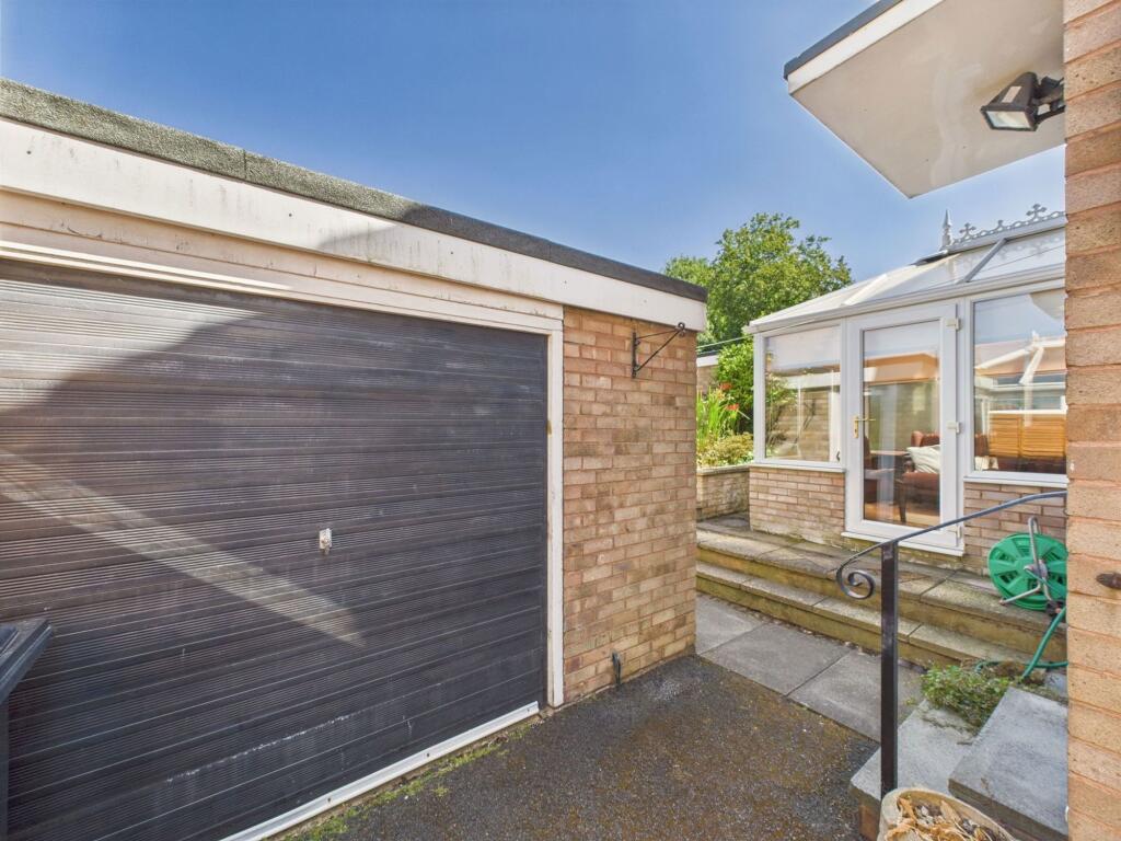 Additional image 19 of Southmead Drive, Lickey End, B60