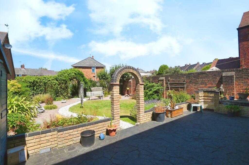 Additional image 23 of Browns Lane, Dordon, Tamworth