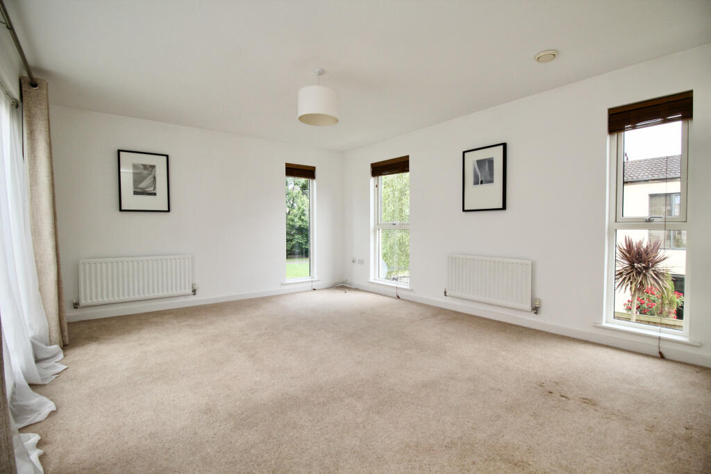 Additional image 4 of Elgin Grove, Street