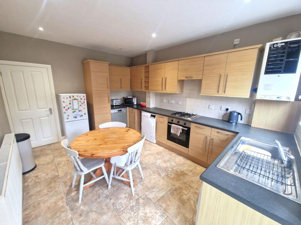 Additional image 5 of HALESOWEN, Intended Street