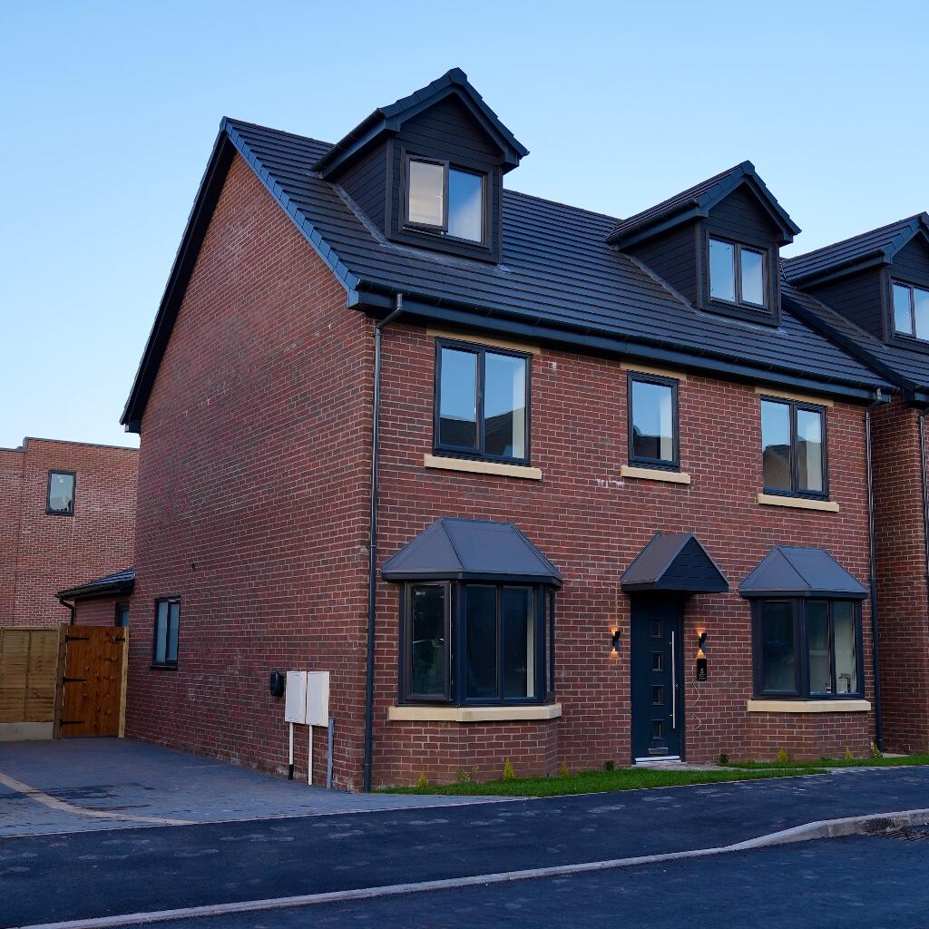 Deen Cresent, Birmingham, B8