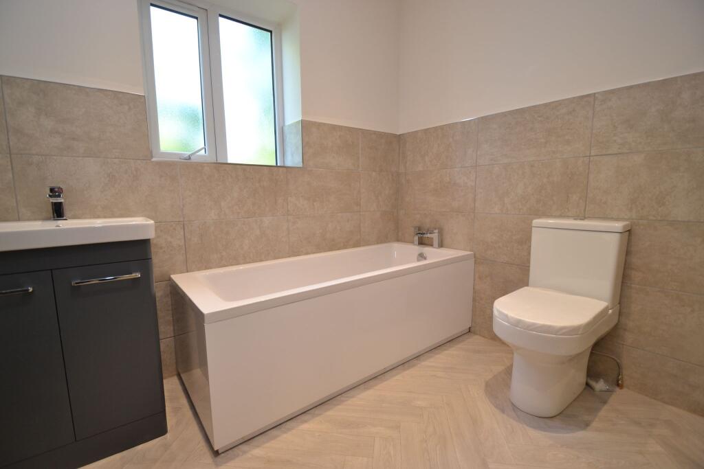 Additional image 25 of Brackendale, Thackley,