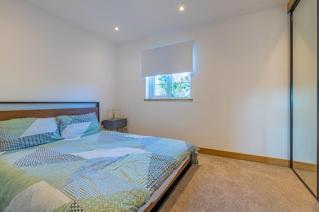 Additional image 12 of Sand Street