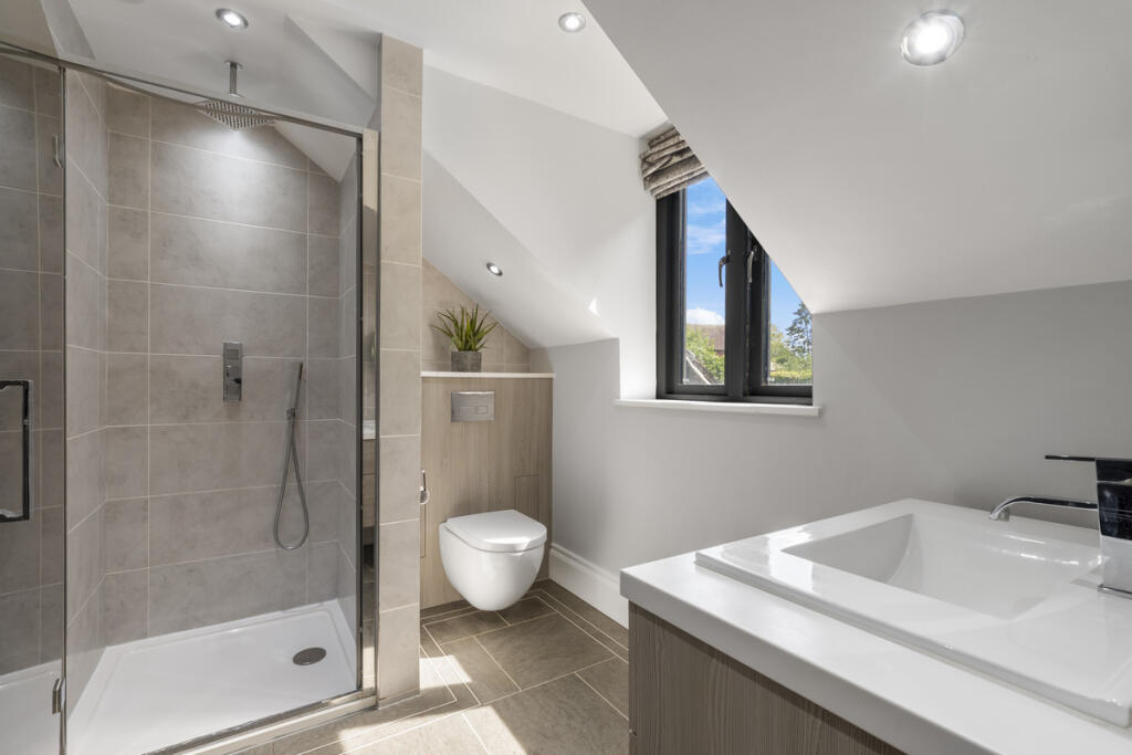 Additional image 39 of Wawensmere Road, Henley-in-arden, B95