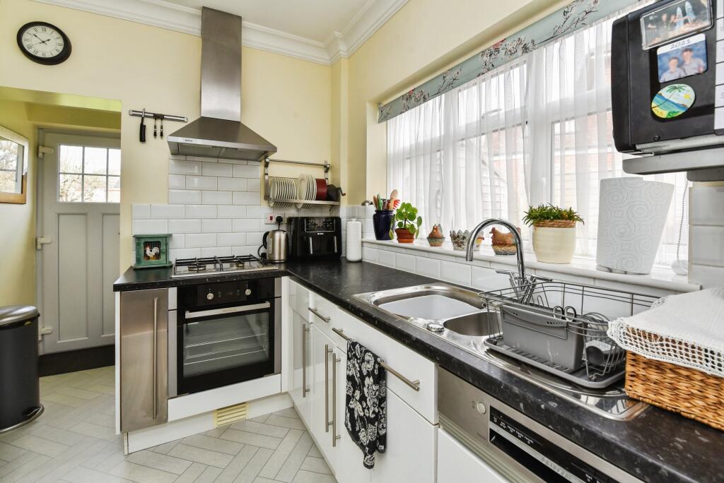 Additional image 7 of Clarendon Avenue, Trowbridge, BA14