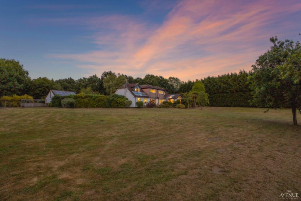 Additional image 3 of Solihull, B94