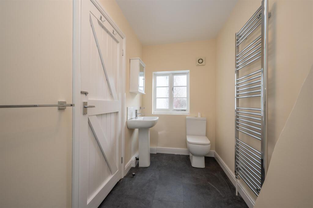 Additional image 10 of High Street, Henley-In-Arden, Warwickshire