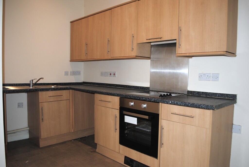 Additional image 2 of ***attention Investors And First Time Buyers, Yield Over 8%  A Modern, Purpse-built 2-bedroom 1ST Floor  Apartment***
