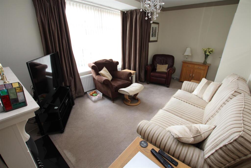 Additional image 7 of Ridgeway, Wrose, Shipley