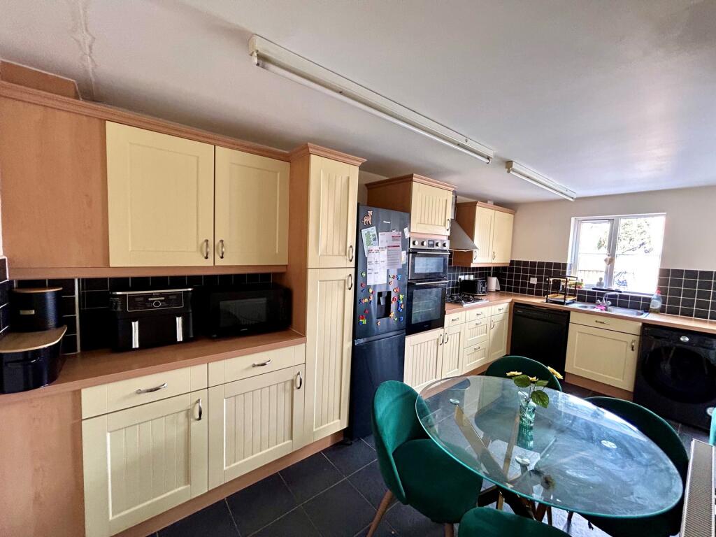 Additional image 4 of Merevale Way, Yeovil, BA21