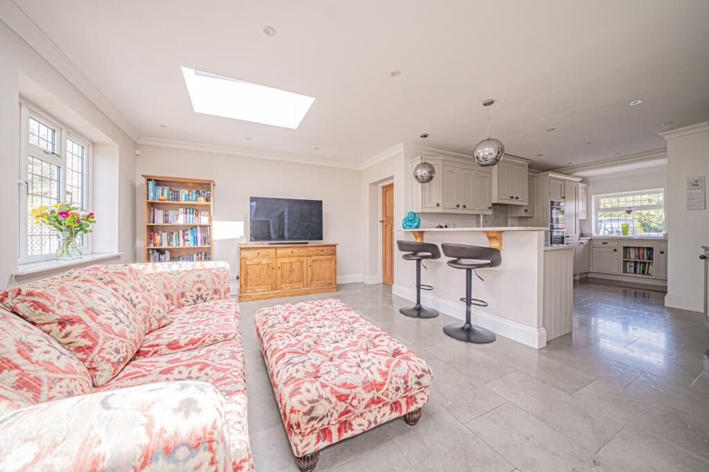 Additional image 3 of Whitefields Road, Solihull, B91