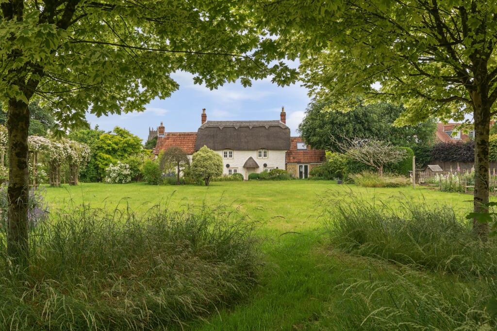 Additional image 23 of West Cranmore