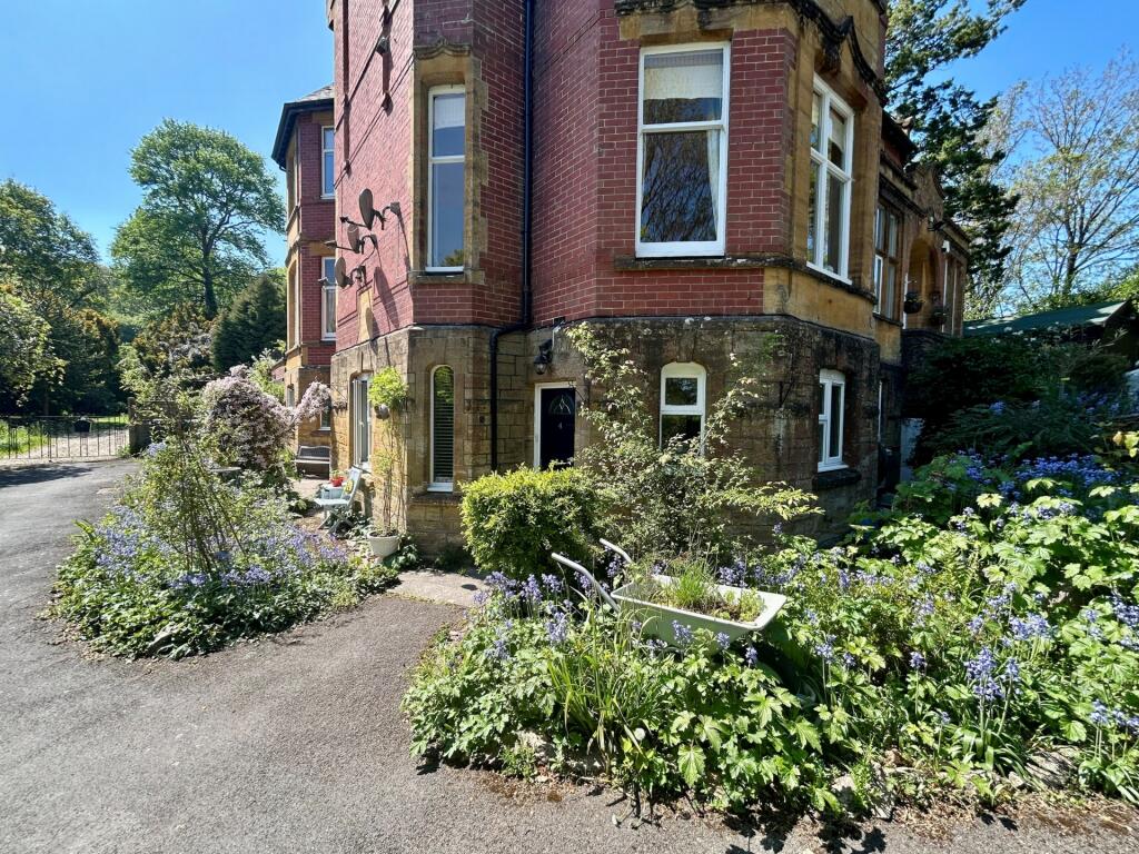 Hendford Hill, Yeovil, BA20