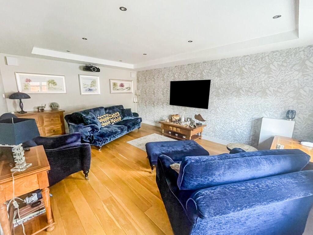 Additional image 10 of The Orchard, Birkenshaw. Bradford, West Yorkshire, BD11