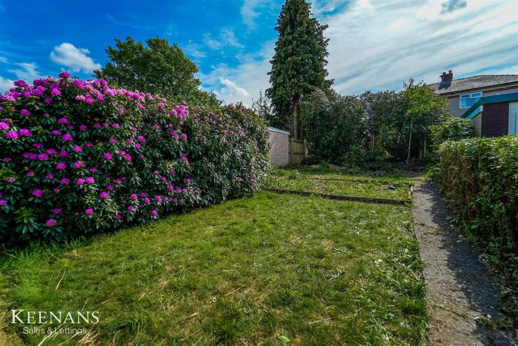 Additional image 2 of Caernarvon Avenue, Burnley